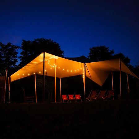 Camping @ Nogometni golf Ljubljana Hotel Esterno foto